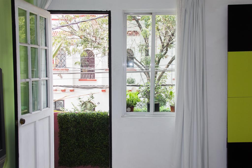 Condesa, Washer&dryer, 160mbs Wifi